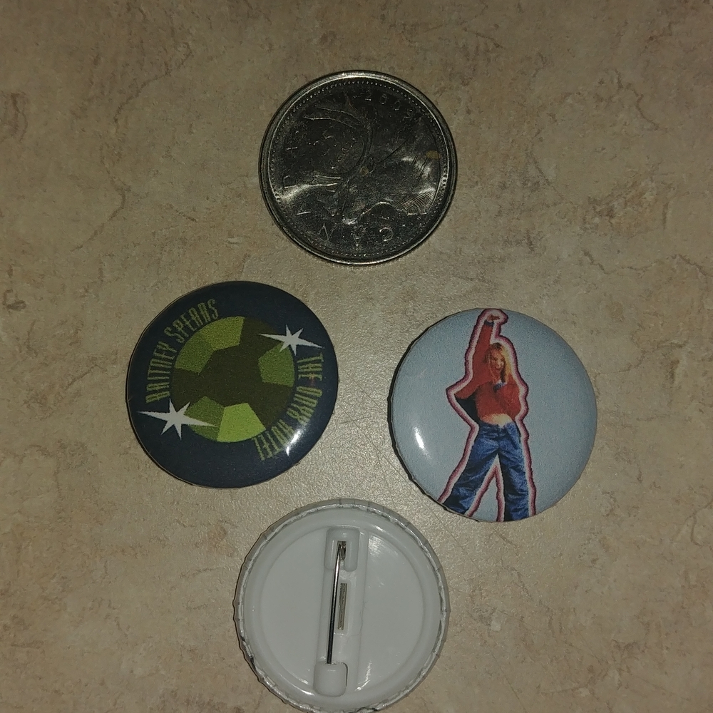 Tour Button Set - Multicolor - Picture 2 of 2
